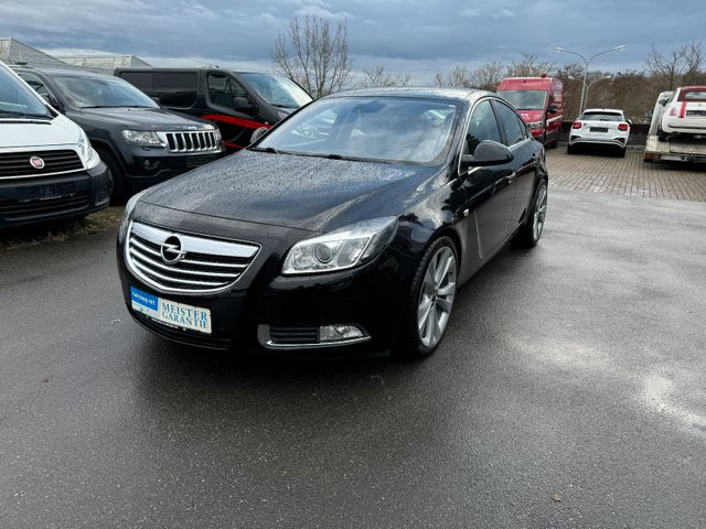 Opel Insignia A Lim. Cosmo 4x4 TURBO*Leder*Navi*BI-Xe