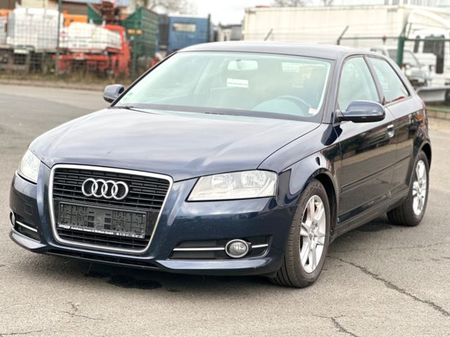 Audi A3 1.6 TDI Attraction Parktronik  Euro 5