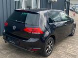 Volkswagen Golf VII Lim. Comfortline Navi - mit Benzin-Antrieb: Teilleder, Limousine, mit Klimaautomatik