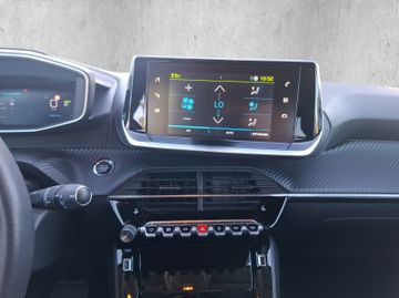 Peugeot 208 e- Allure Pacj 136 Kam.+LED+SHZ+PDC
