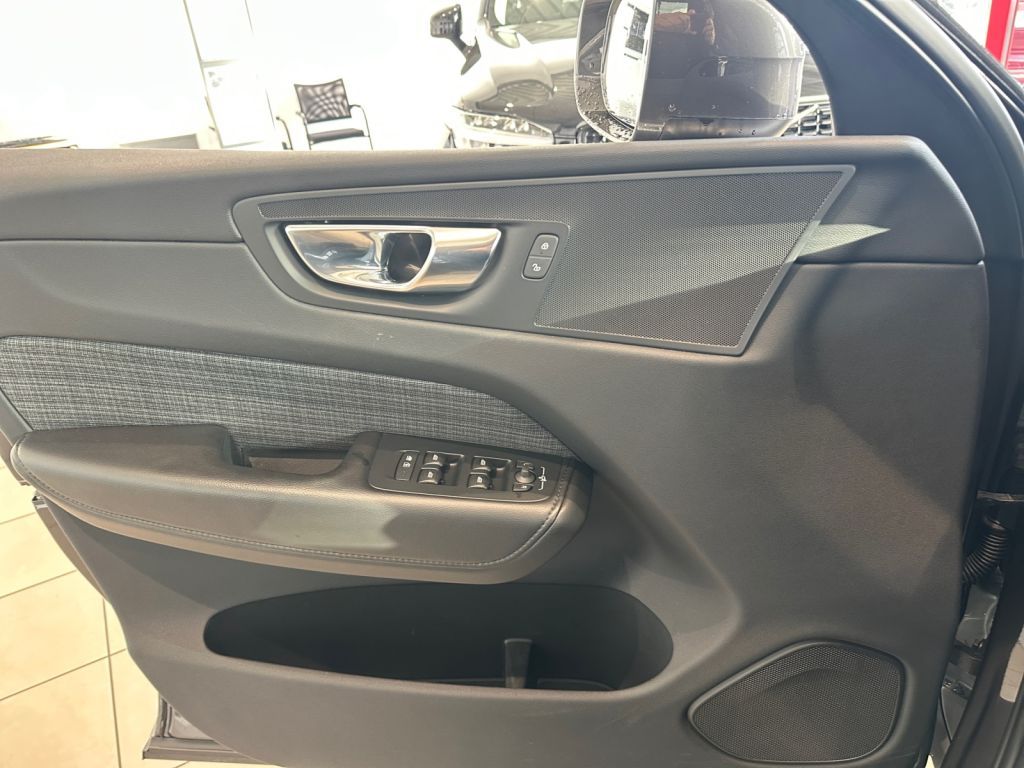 VOLVO XC60 B4 D Core VOLVO XC60 B4 D Core