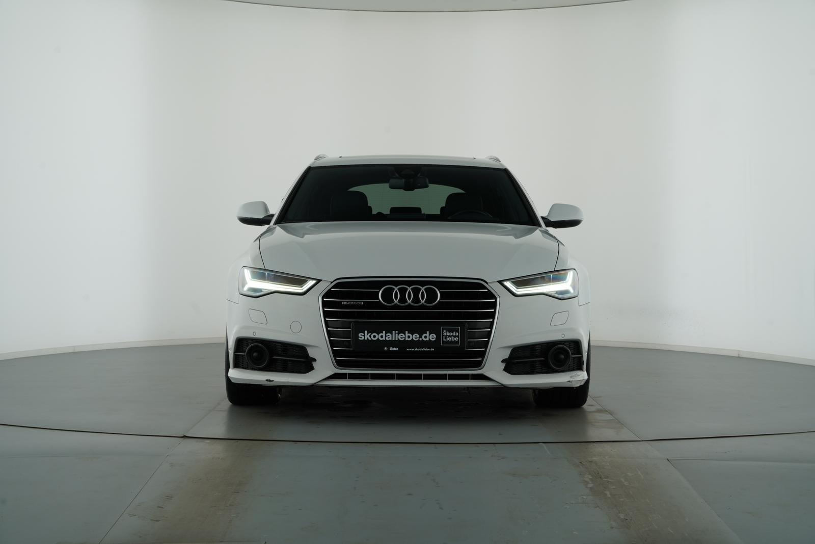 Audi A6 AVANT 3.0TDI QUATTRO S-TRONIC PANO+AHKuvm