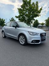 Audi A1 1.4 TFSI S line Sportback S line - Audi A1 aus 2012: Sportback