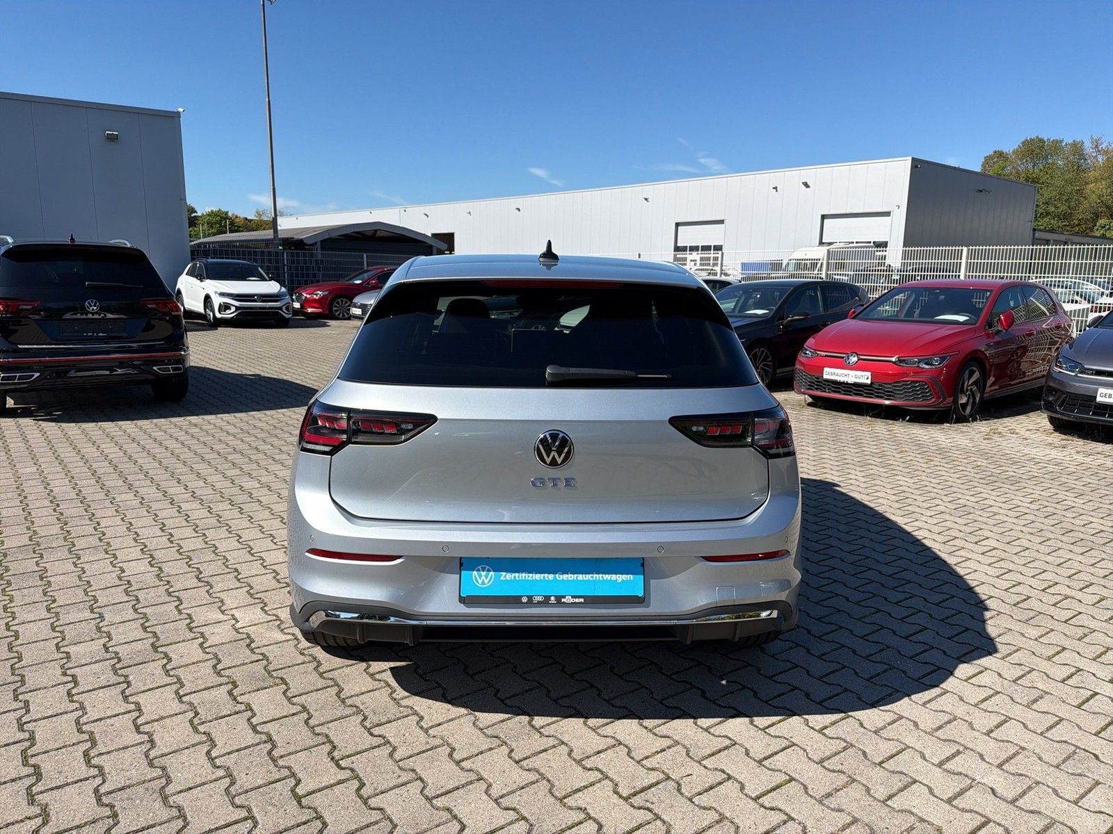 Volkswagen Golf VIII 1.5 TSI GTE Matrix Pano 360° AHK LM18 foto 5
