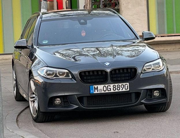 BMW 530 d xDrive Touring A -