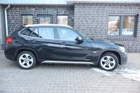 BMW X1 23 d xDrive Automatik/Panoramadach/AHK