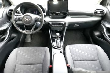 Bild 2 Toyota Yaris Hybrid Style EU