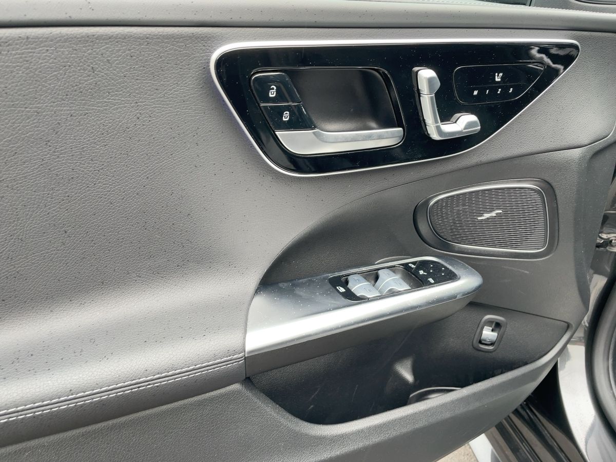 Fahrzeugabbildung Mercedes-Benz C 220 T d AMG/Pano/Kamera/AHK