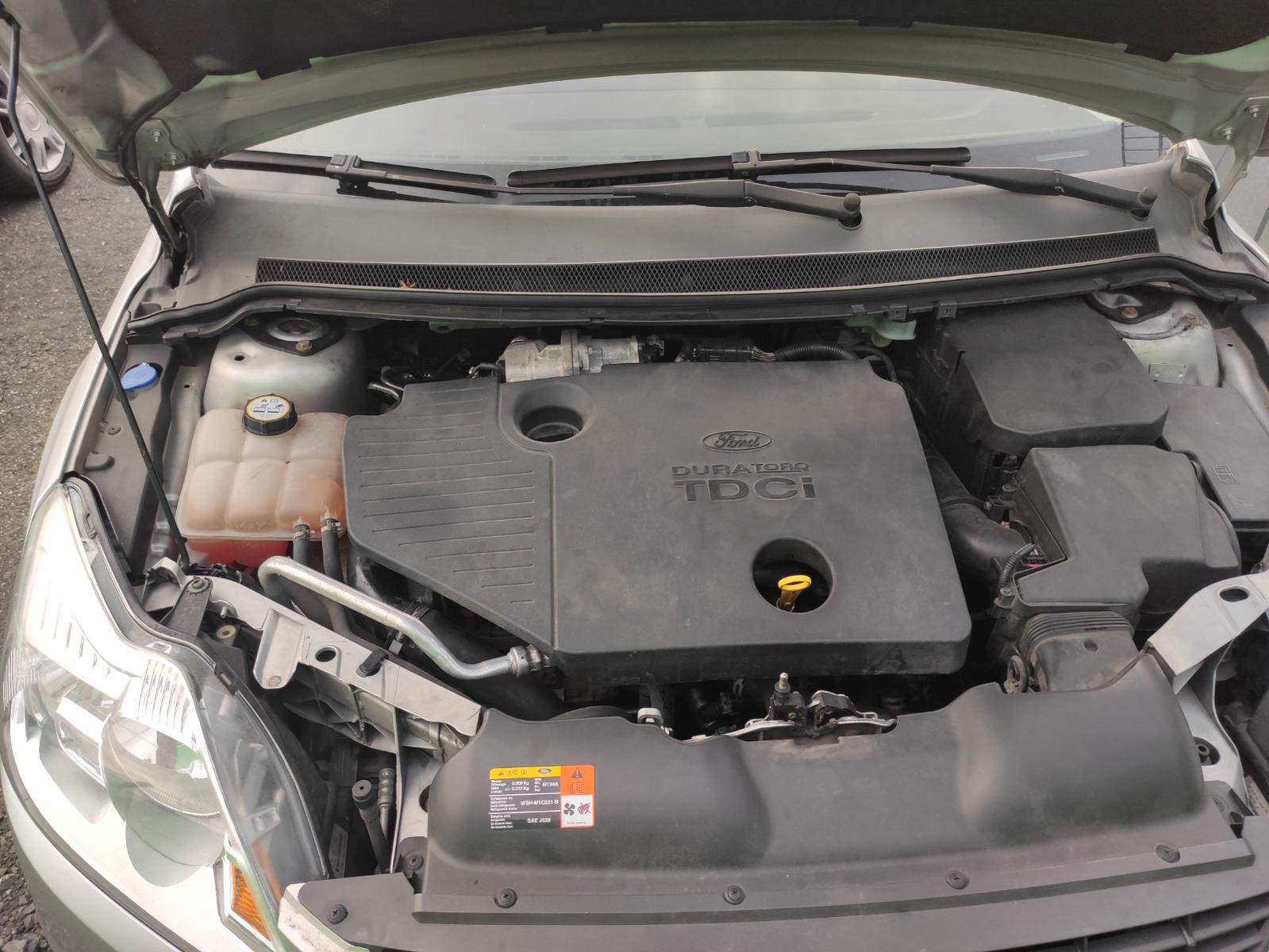 Ford Focus 2008 — photo 10