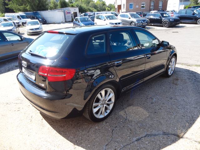 Fahrzeugabbildung Audi A3 Sportback 1.2 TFSI Ambition/1.Hd/Klima/PDC/
