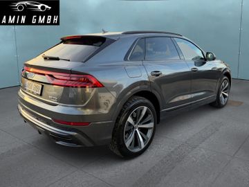 Audi Q8 - 6