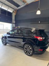 Ford Kuga 1,5 EcoBoost 4x4 134kW ST-Line Automat ... - Ford: Firmenfahrzeug