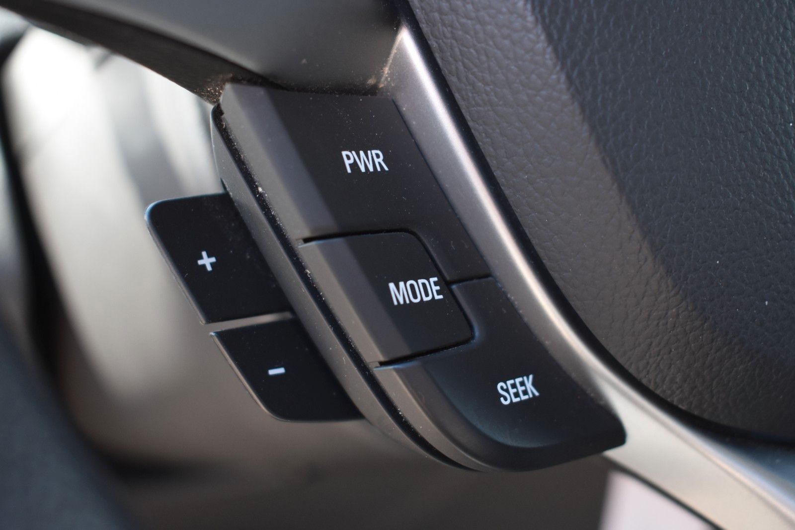 Fahrzeugabbildung Chevrolet Spark LT  PDC/KLIMA AUTO