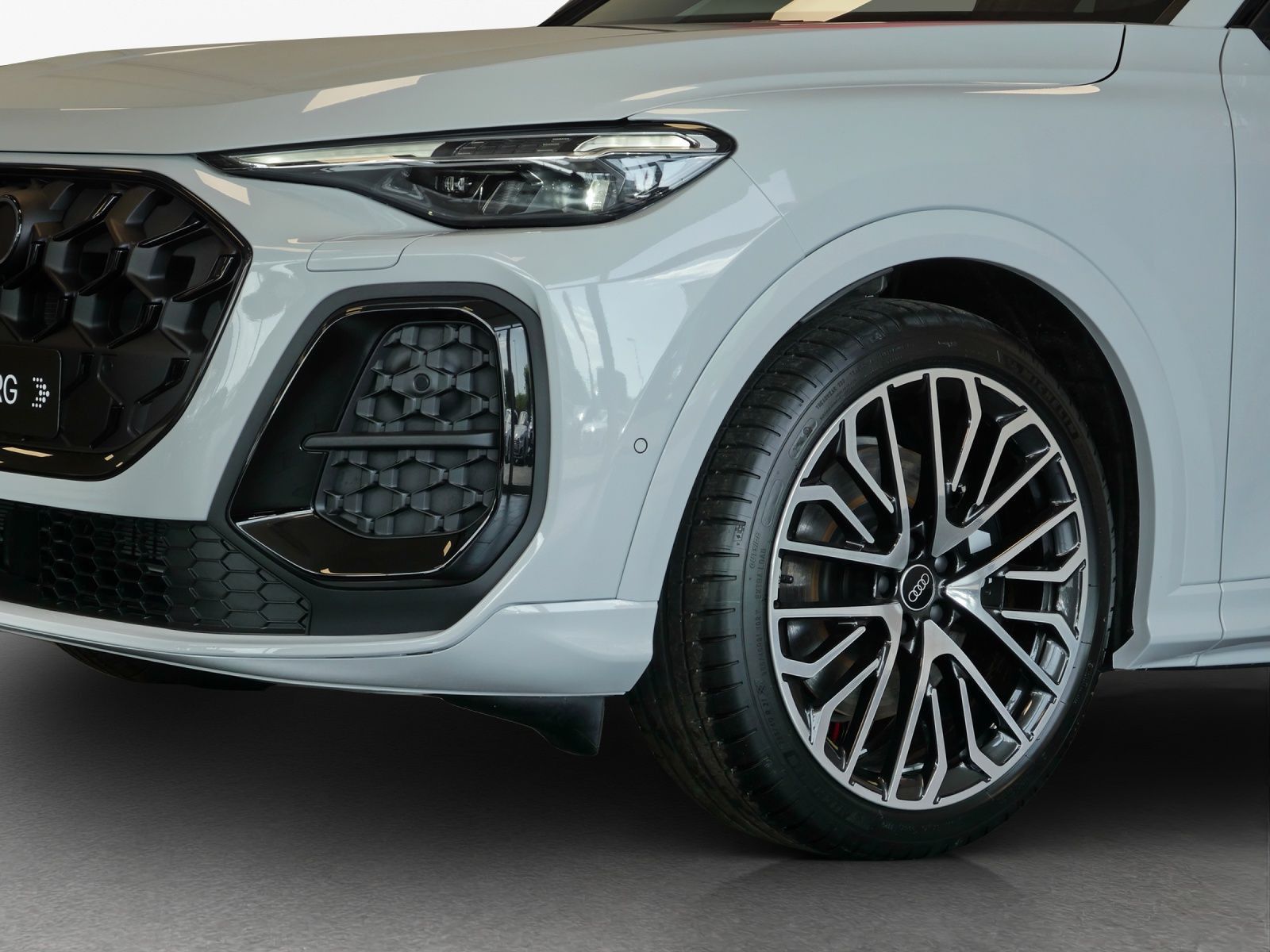 Audi SQ5 - Bild 13