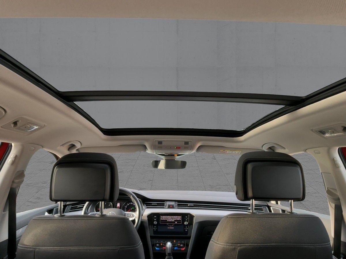 Volkswagen Passat Variant - Bild 15