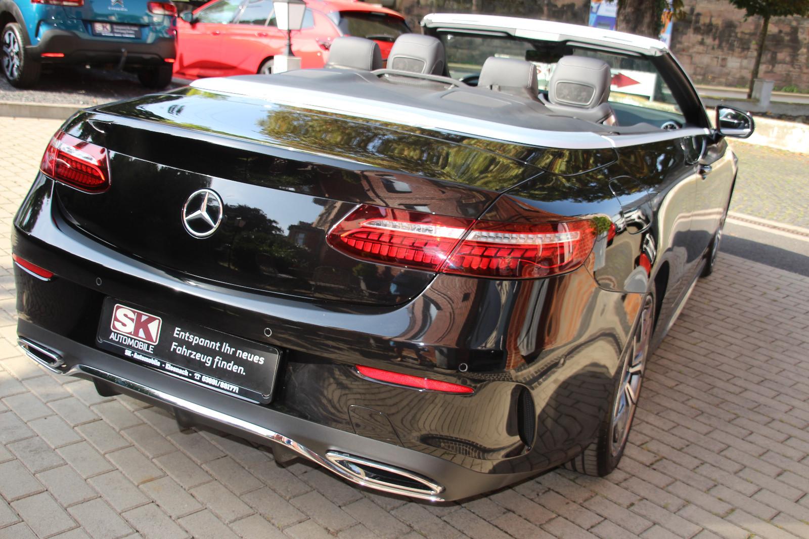 Mercedes-Benz E 220 E -Klasse Cabrio AMG Line