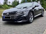 Volkswagen Arteon 2.0 TDI Allrad R-Line m. Werksgarantie - Volkswagen Arteon in Bielefeld