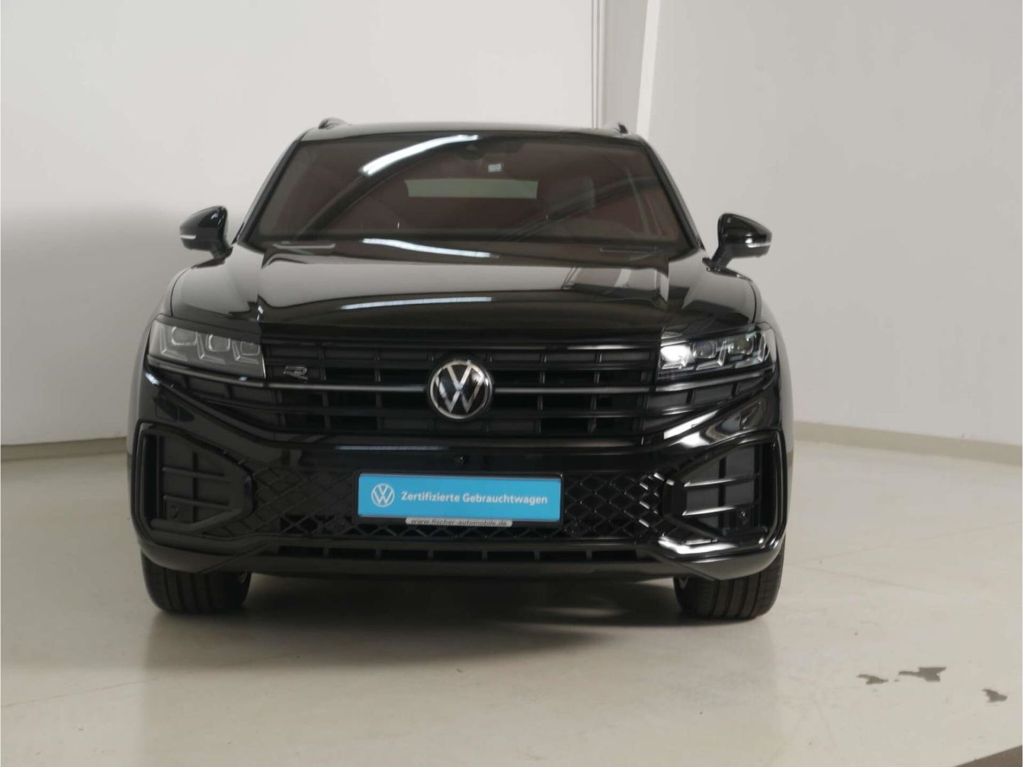 Volkswagen Touareg 3.0 TDI V6 4Motion R-Line Final Edition foto 3