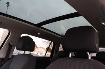 Volkswagen Tiguan Allspace 1.5 Life AHK Panodach 7-Sitze