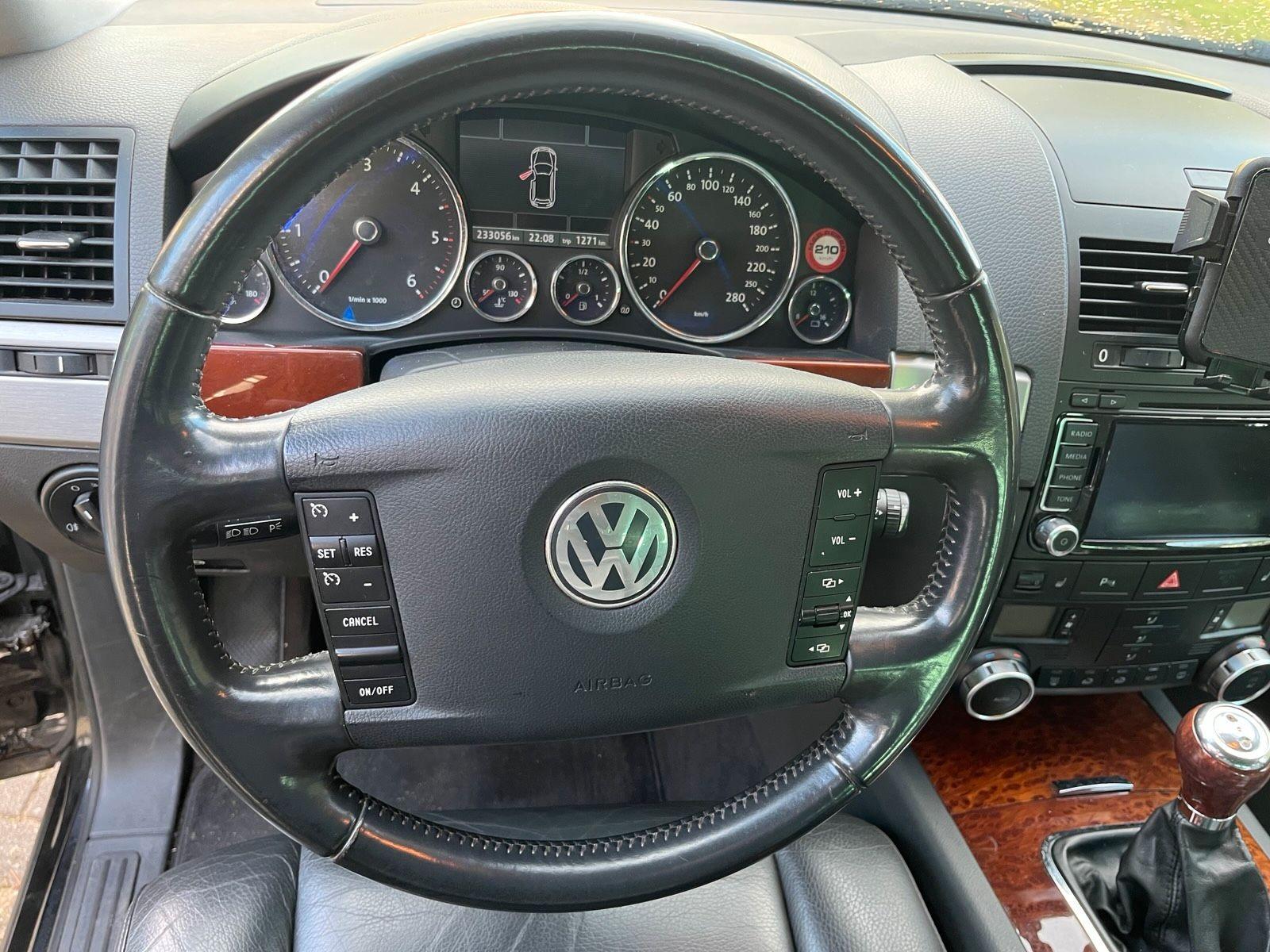 Volkswagen Touareg 2009 — photo 7