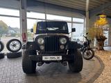 Jeep CJ 7 V8 Automatik 340 PS H-KENNZ Frame Off rest. - Jeep aus 1980