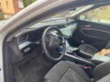 Audi e-tron 50 quattro - - Audi e-tron: Von Privat