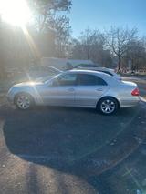 Mercedes-Benz Mercedes E240 W211 Automatik Benziner - gebrauchte Mercedes-Benz E 240 aus dem Jahr 2002