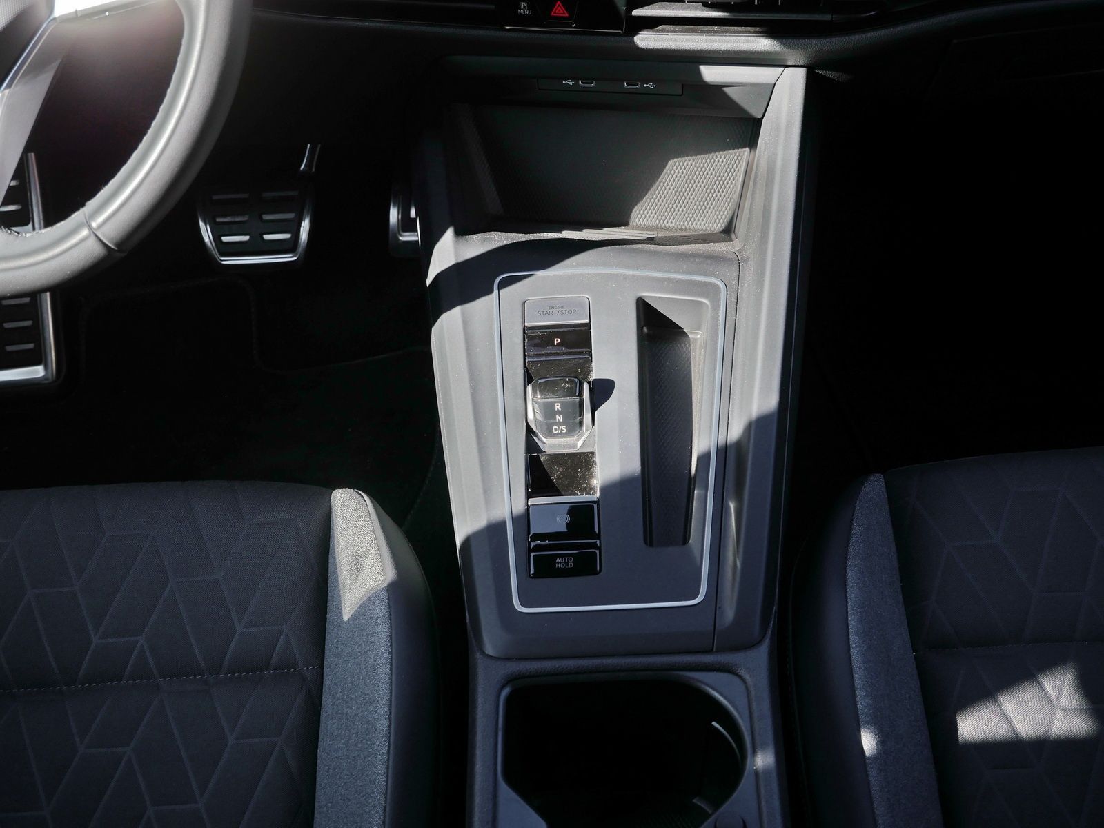 Volkswagen Golf - Bild 7