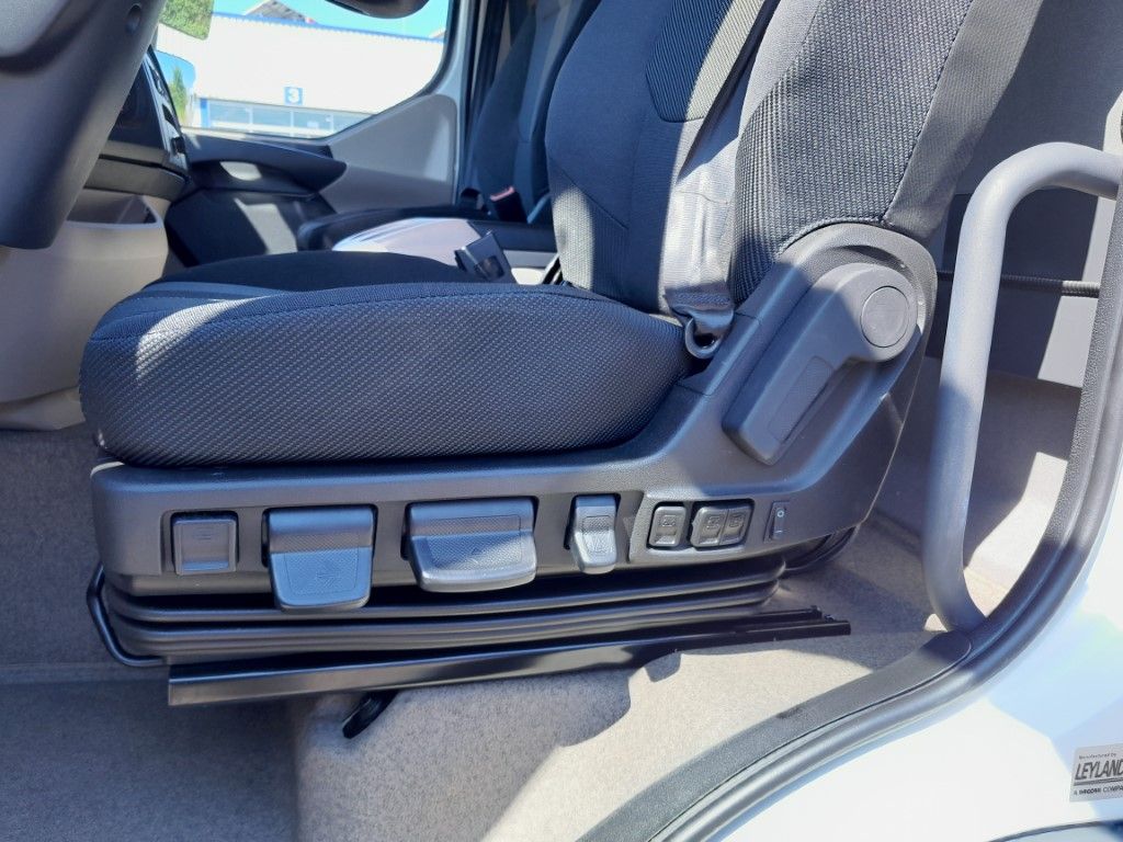 Fahrzeugabbildung DAF FA XB 260 12t reparierter Wasserschaden