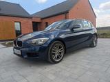 BMW 118i - Kombilimousine mit Automatikgetriebe - BMW 118 aus 2011: 118i
