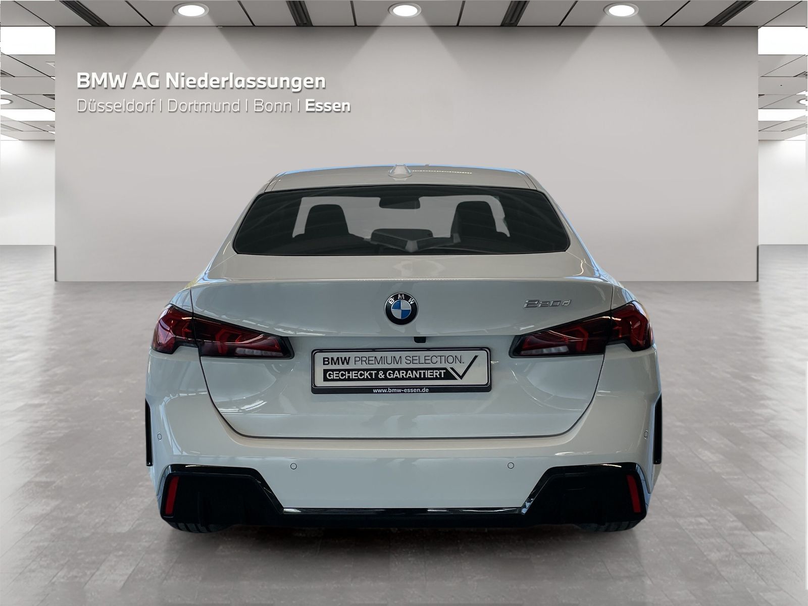 BMW 220 - Bild 9