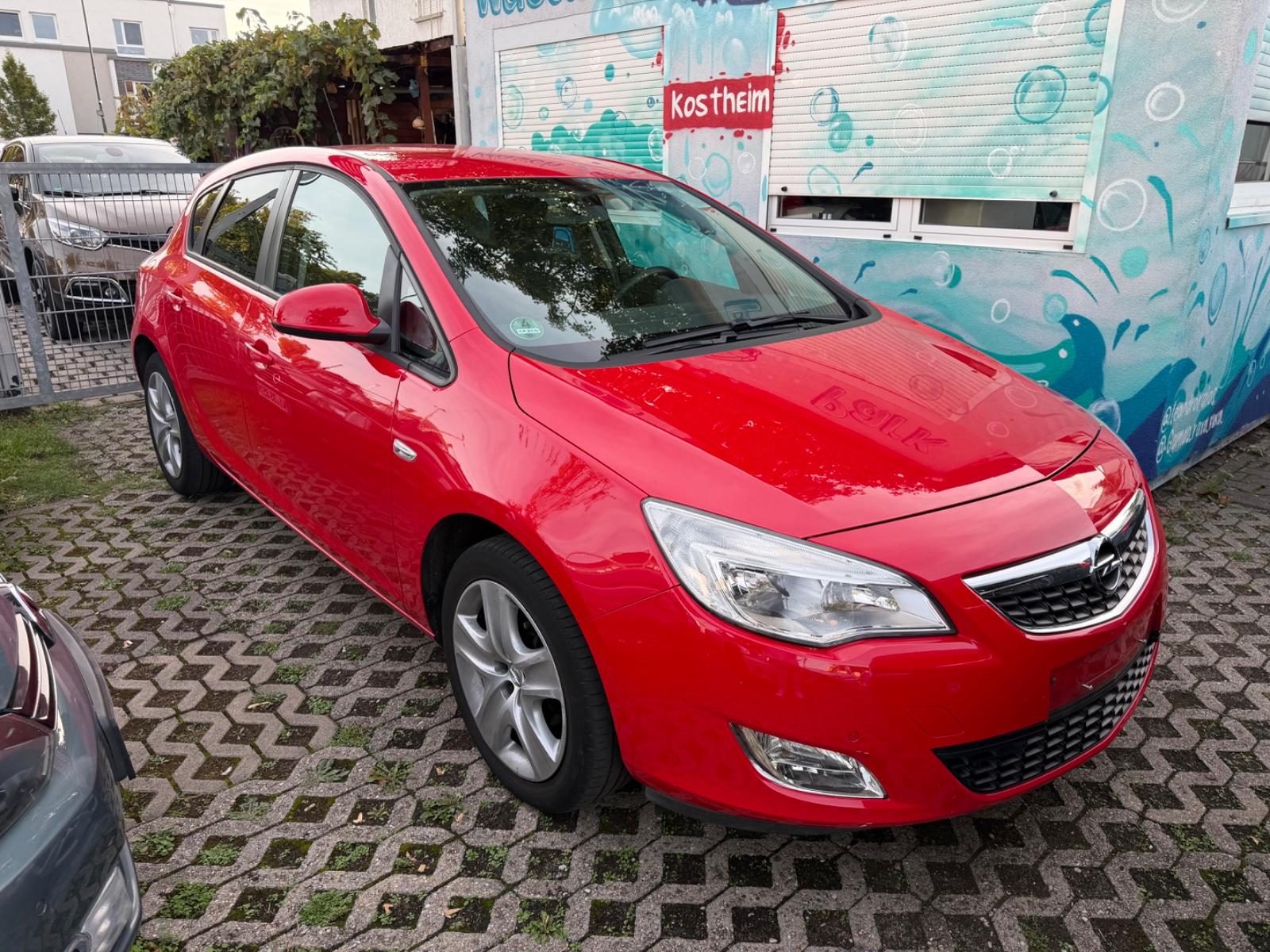 Opel Astra J 1.4 Turbo Automatik Opel S-Heft!