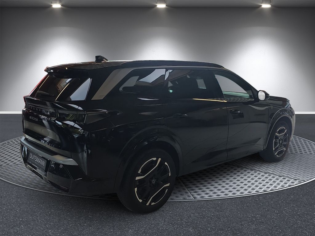 Peugeot 5008 Elektromotor 210 GT Exclusive – Bild 5 von 16