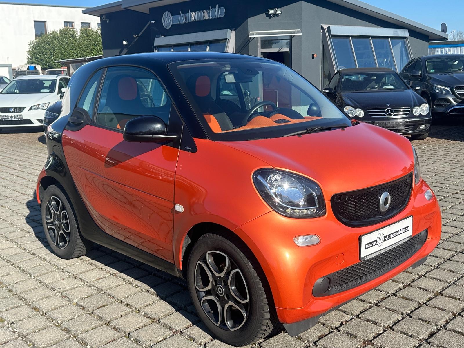 Smart ForTwo coupe passion 453 *SERVO*KLIMA*PANORAMA*