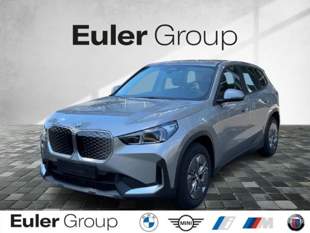 BMW iX1 eDrive20 NAVI HiFi LED ACC FernlAssist El. H
