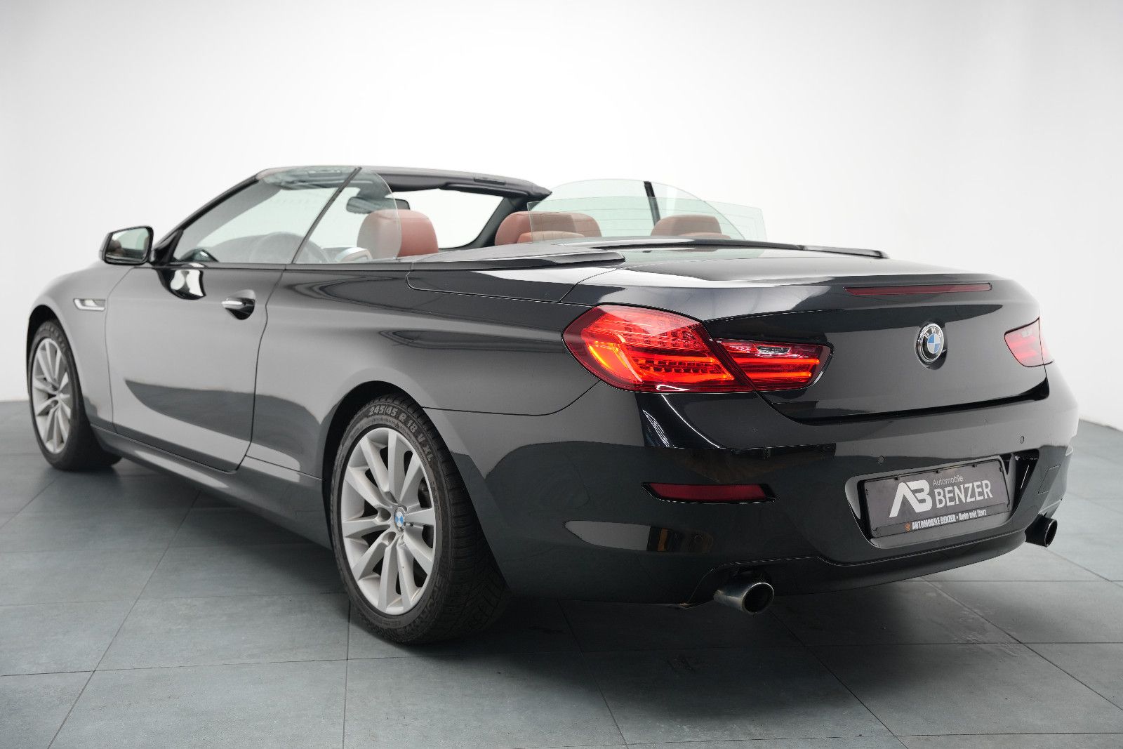 Fahrzeugabbildung BMW 640 Cabrio d xDrive/KAMERA/NAVI/MEMORY/BI-XENON