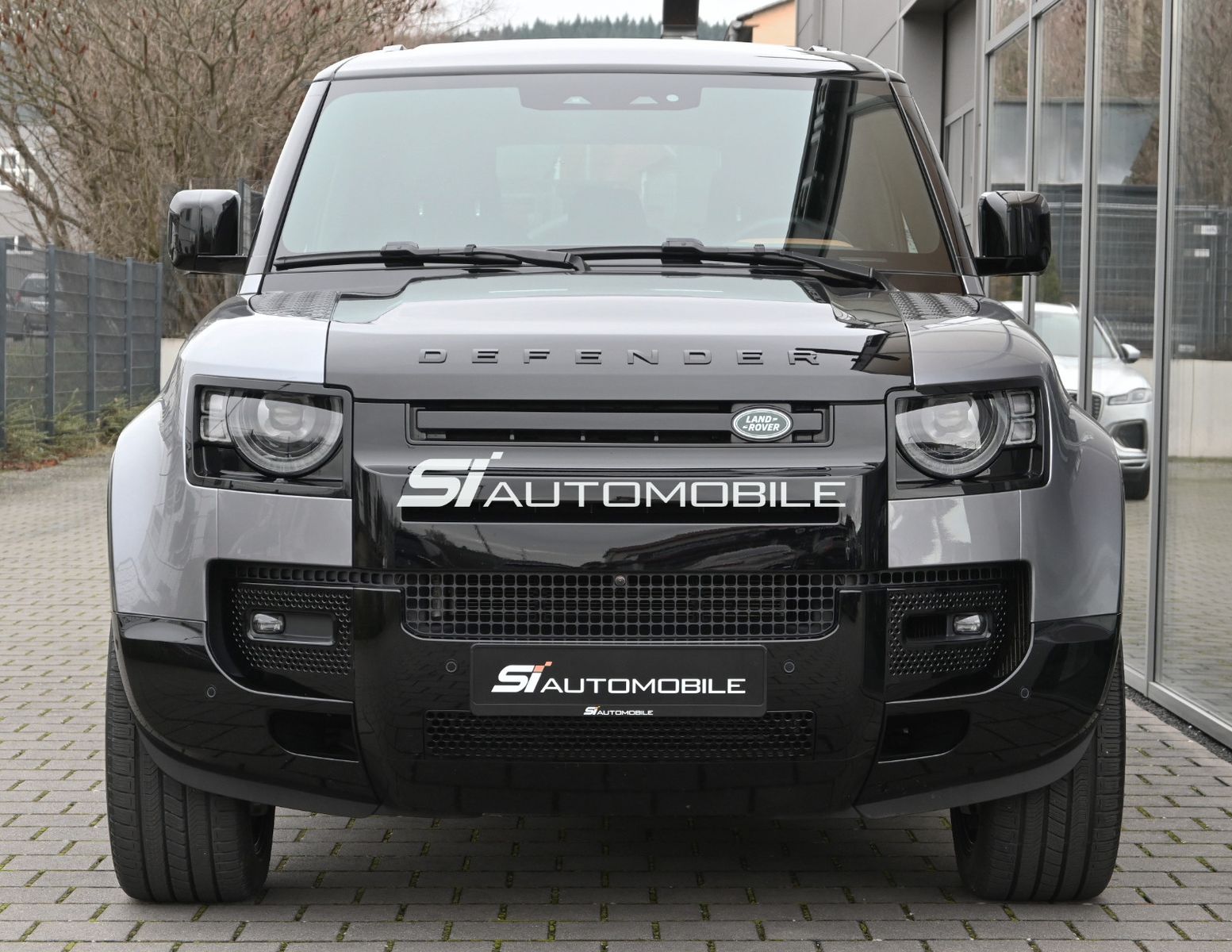 Fahrzeugabbildung Land Rover Defender 'X' D300 AWD °°UVP 125.666€°°VOLL°°