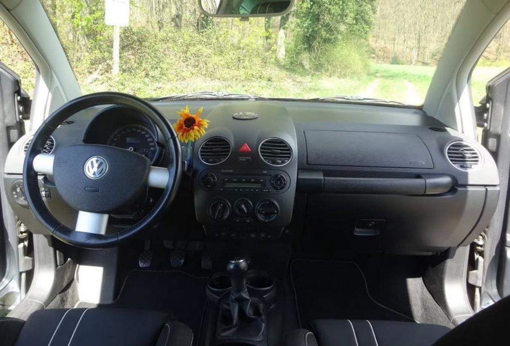 Volkswagen New Beetle