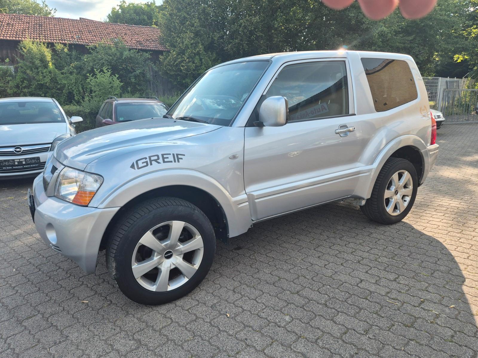 MITSUBISHI PAJERO 3.2 DI-D ELEGANCE 160 CH 4X4 BVA - 1ERE MAIN - VOLANT EN CUIR - CT NEUF