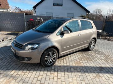 Volkswagen Golf - 9