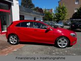 Mercedes-Benz A 180 Automatik AMG Paket Leder Navi Panorama - Mercedes-Benz mit Benzin-Antrieb: Limousine, 180 AMG Paket