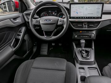 Ford Focus Turnier 1.0 Titanium Kamera Navi LED