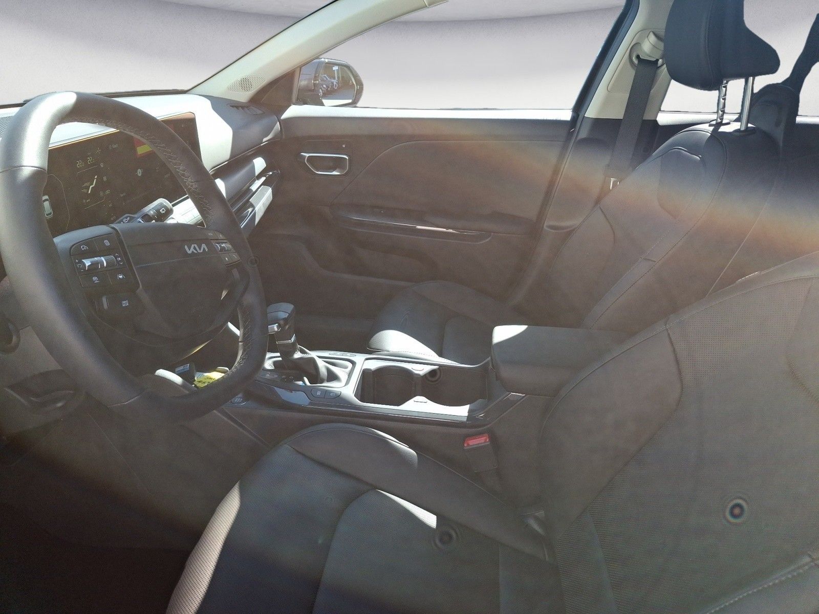 Kia K4 - Bild 8