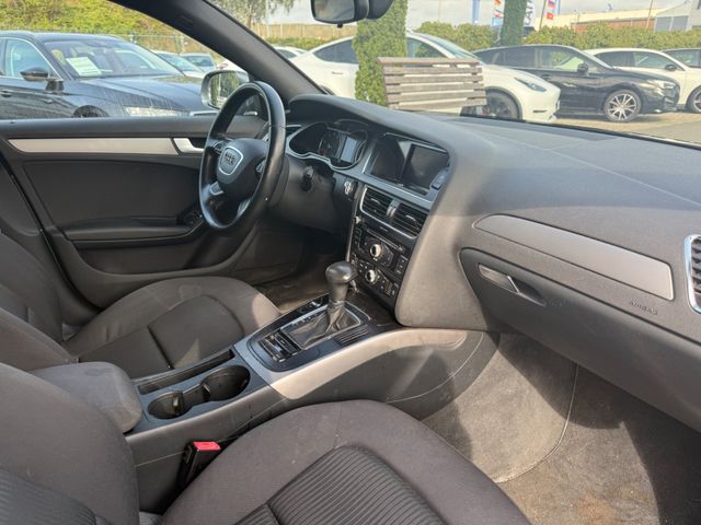 Audi A4 Avant Attraction