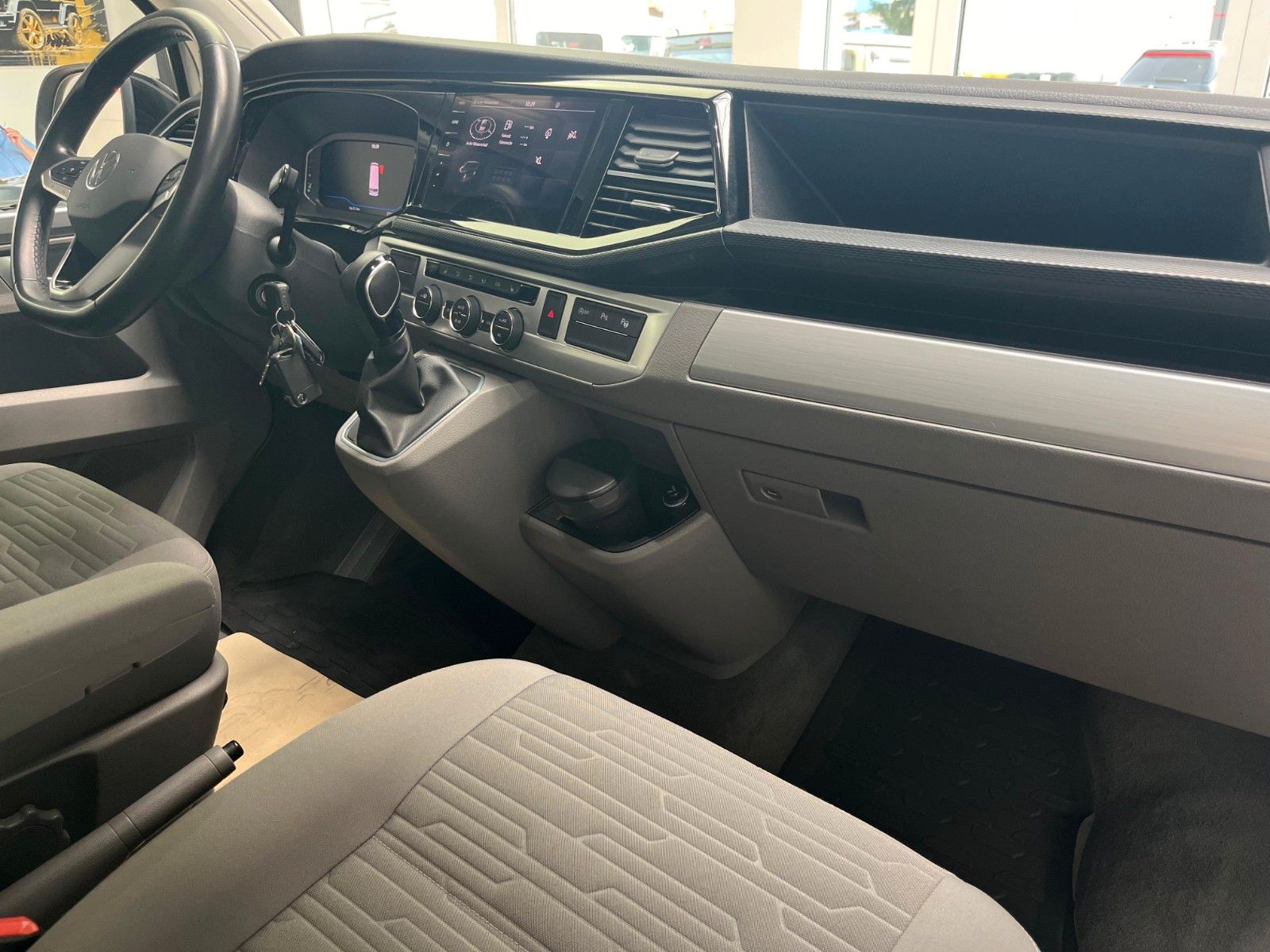 Fahrzeugabbildung Volkswagen T6 California 2.0 TDI Ocean Edition*Virtual*RFK*