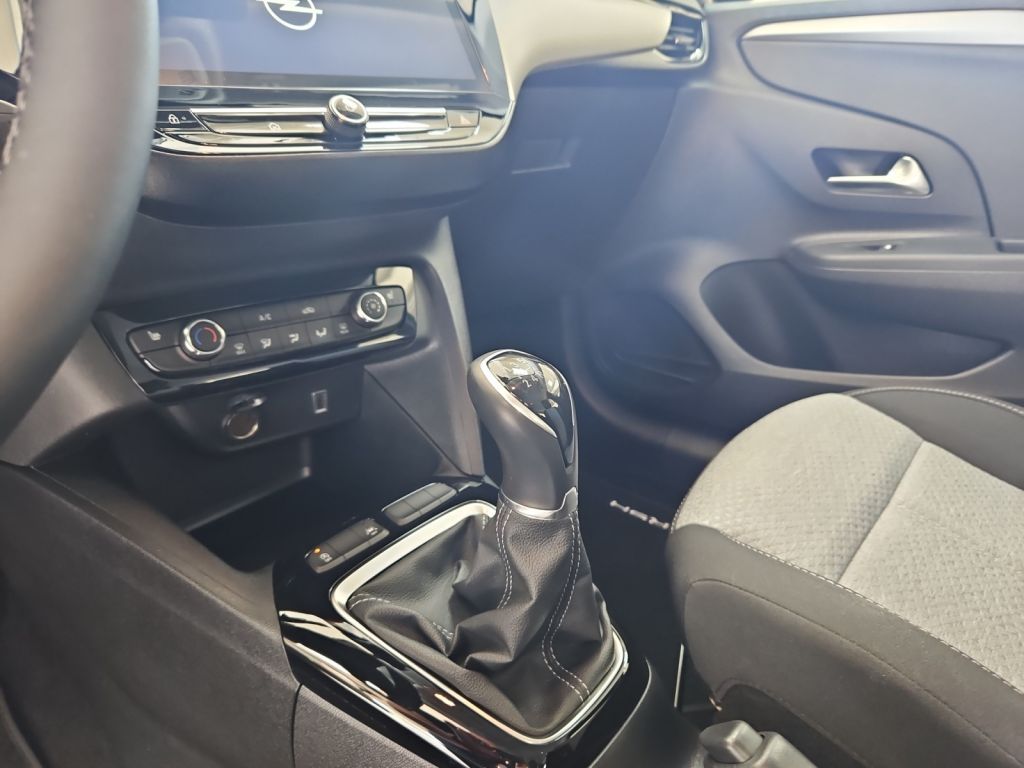 Fahrzeugabbildung Opel Corsa 1.2 Sitz/Lenkradheizung LED Scheinw. PDC