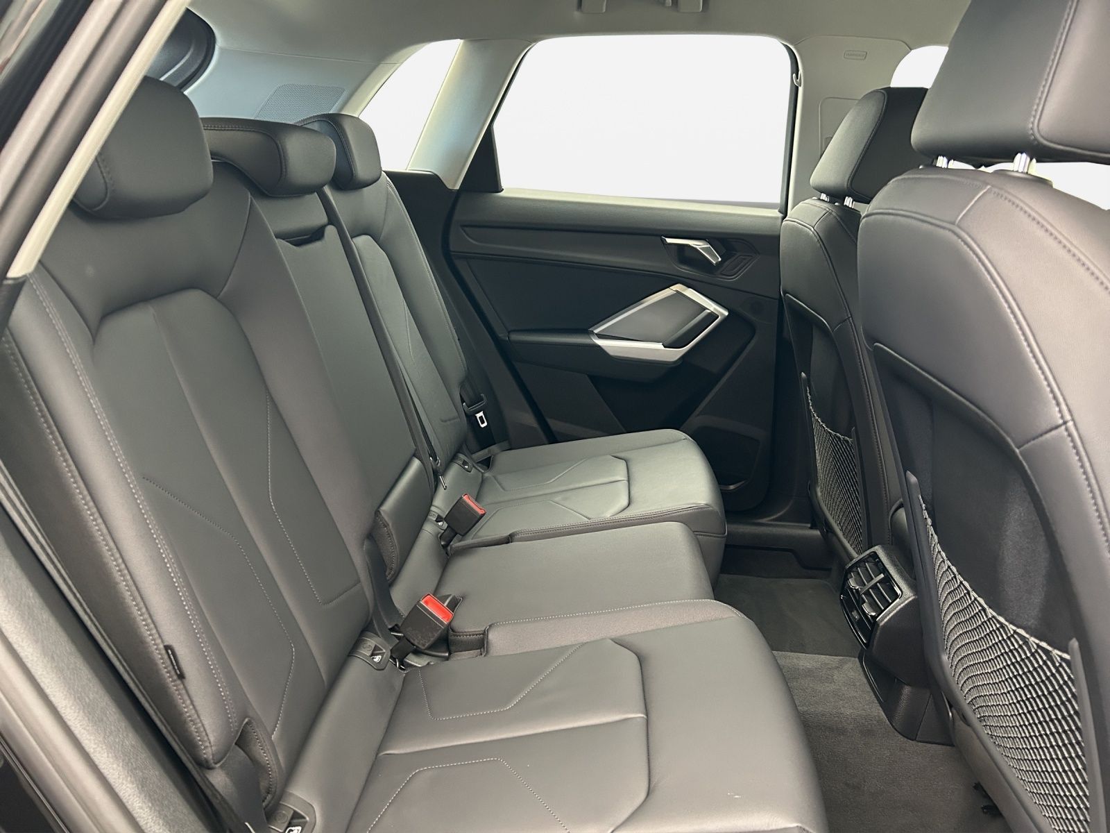 Audi Q3 - Bild 16