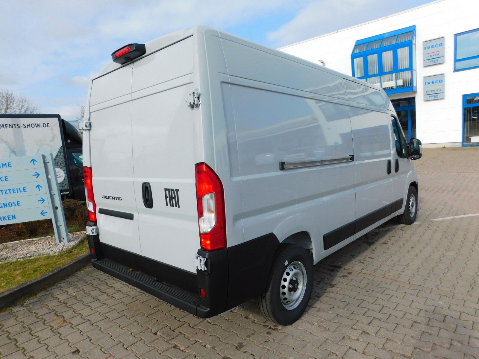 Fahrzeugabbildung Fiat Ducato H2 KaWa 35 L3H2 140 Autom/Full-LED