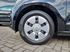 Fahrzeugabbildung Volkswagen up! 1.0 move up! 5-TÜREN KLIMA PDC