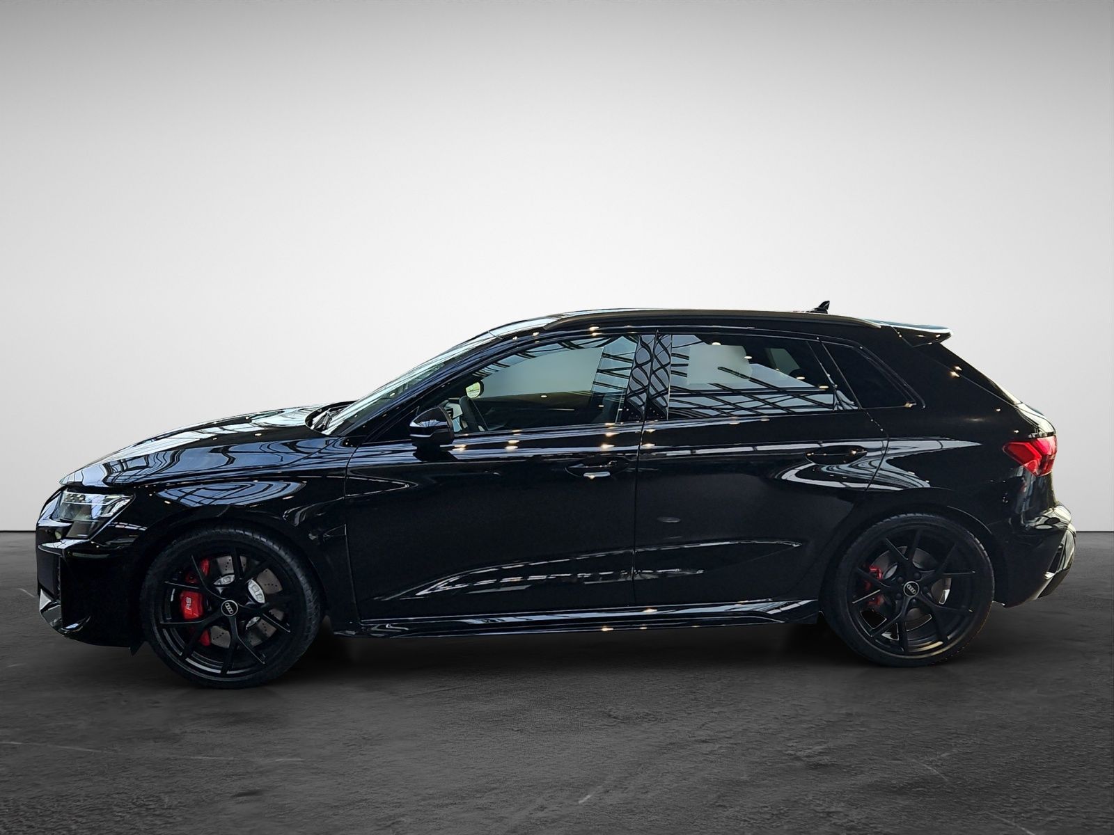 Audi RS3 Sportback  S tronic quattro Infotainmentpake imagem 3